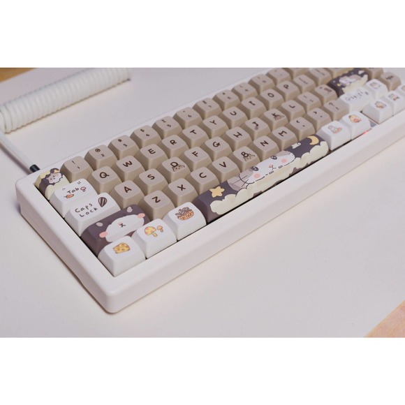 Custom modded mechanical keyboard GMK67 Lubed thocky hot-swap RGB Mouse Themed - Picture 4 of 9